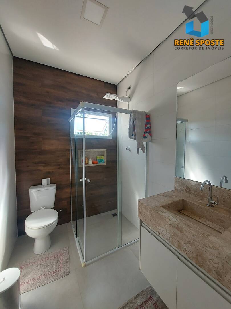 Casa, 4 quartos, 243 m² - Foto 24