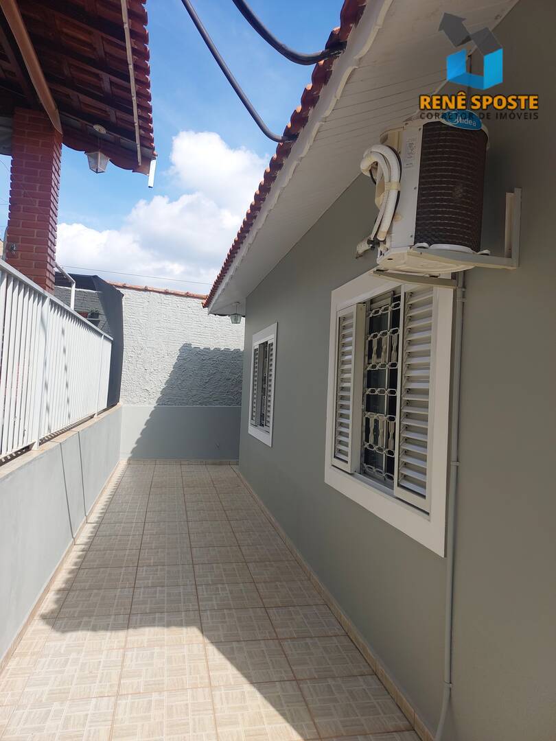 Casa, 3 quartos, 240 m² - Foto 22