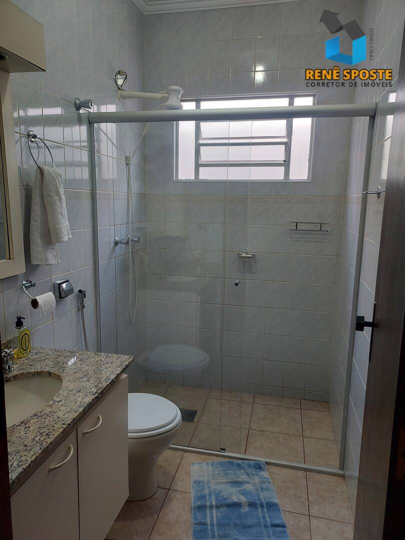 Casa, 3 quartos, 240 m² - Foto 13