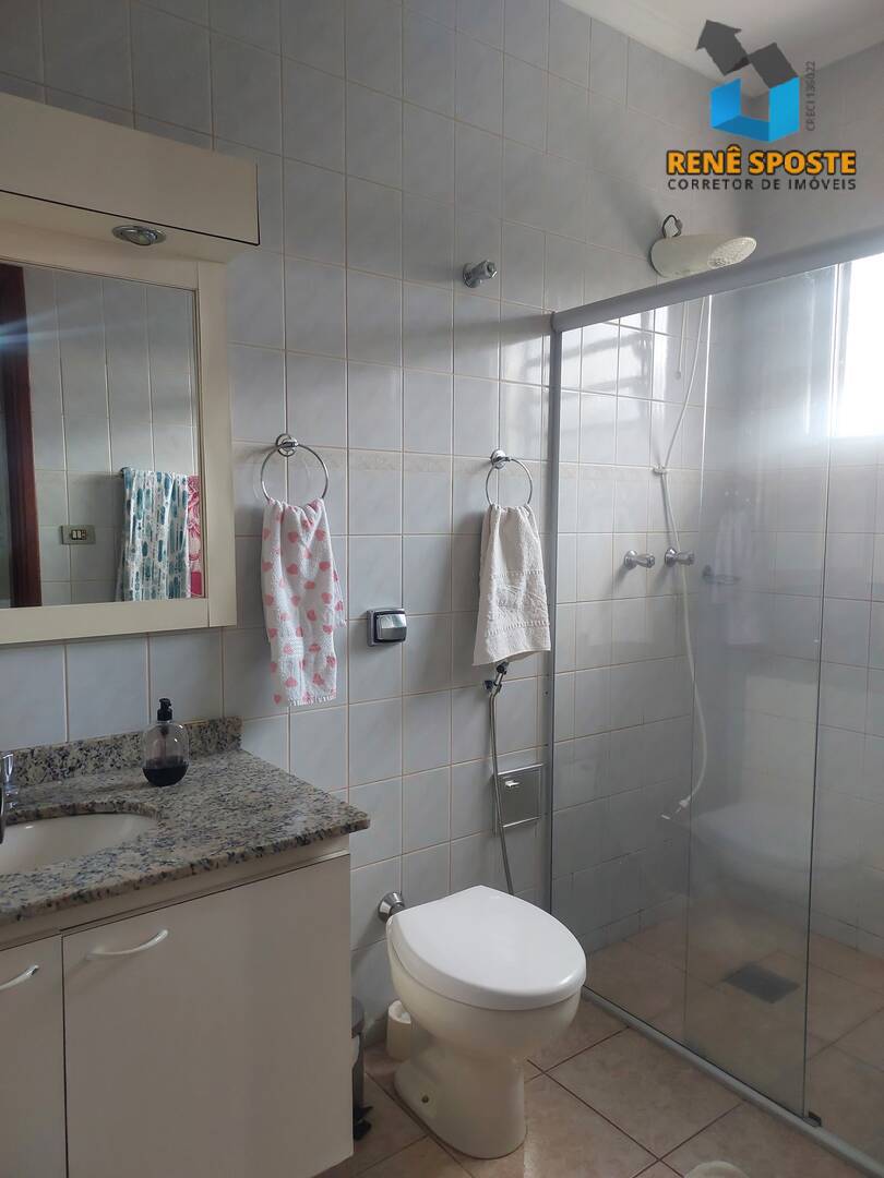 Casa, 3 quartos, 240 m² - Foto 10