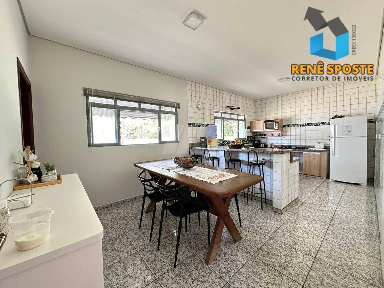 Casa, 3 quartos, 180 m² - Foto 8
